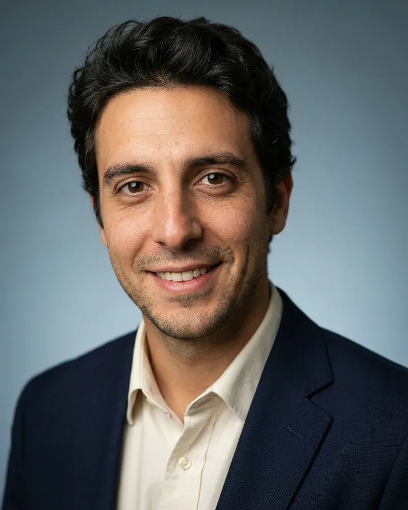 AI headshot example 4