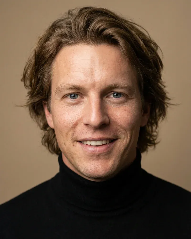 AI headshot example 3