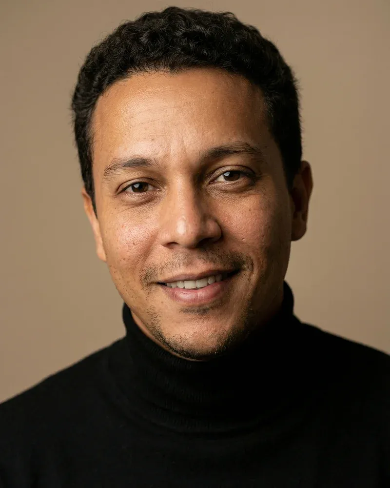 AI headshot example 3